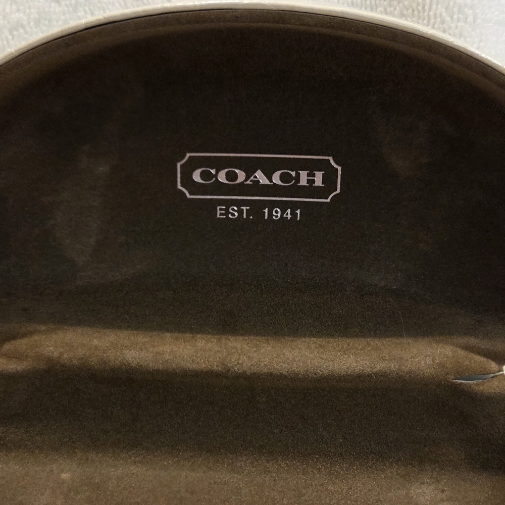 Coach White Sunglasses Case - Picture 3 of 5
